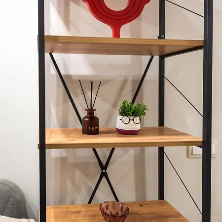 Nest Close To The Апартаменти *