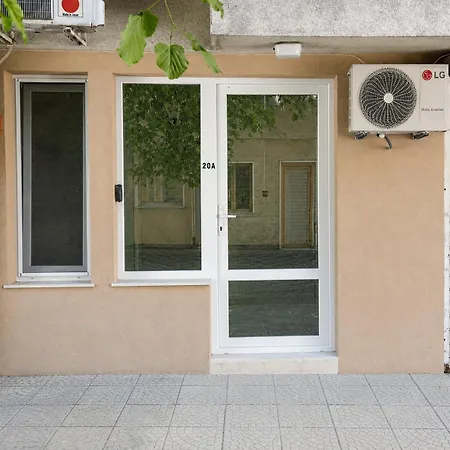 Nest Close To The Апартаменти